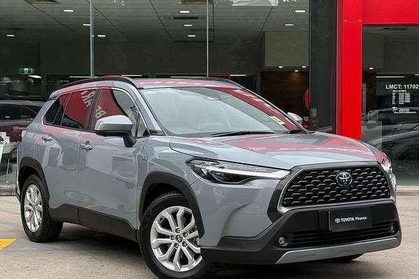 2024 Toyota Corolla Cross GXL MXGH15R