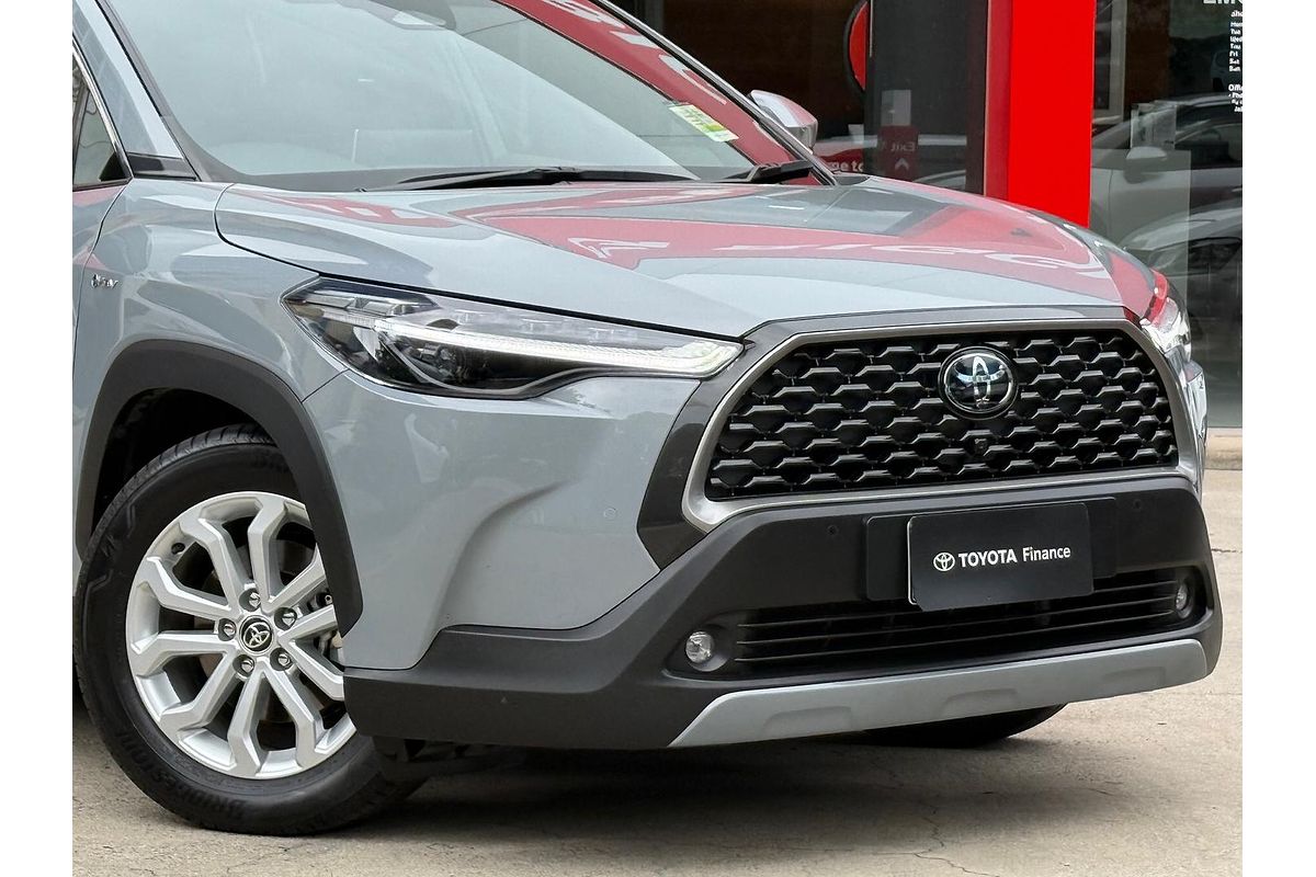 2024 Toyota Corolla Cross GXL MXGH15R