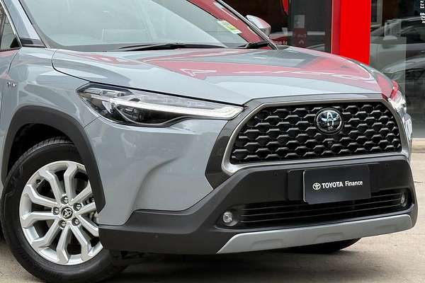 2024 Toyota Corolla Cross GXL MXGH15R
