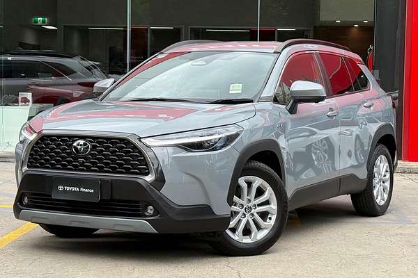 2024 Toyota Corolla Cross GXL MXGH15R