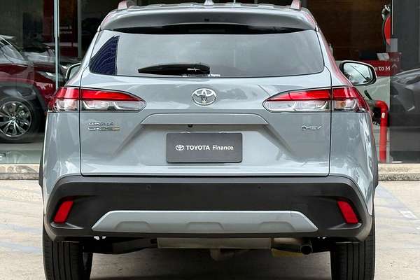 2024 Toyota Corolla Cross GXL MXGH15R