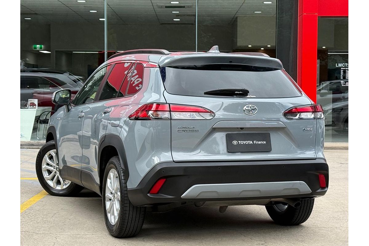 2024 Toyota Corolla Cross GXL MXGH15R