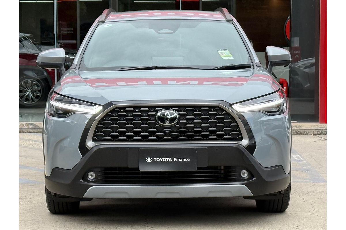 2024 Toyota Corolla Cross GXL MXGH15R