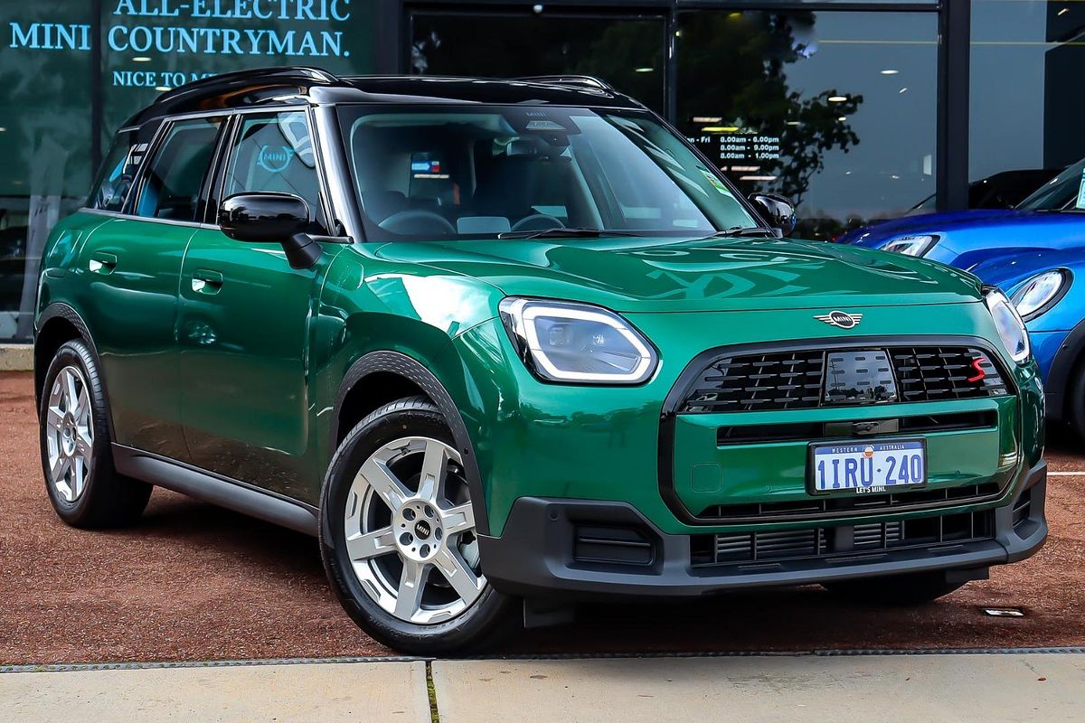 2025 MINI Countryman S Classic U25