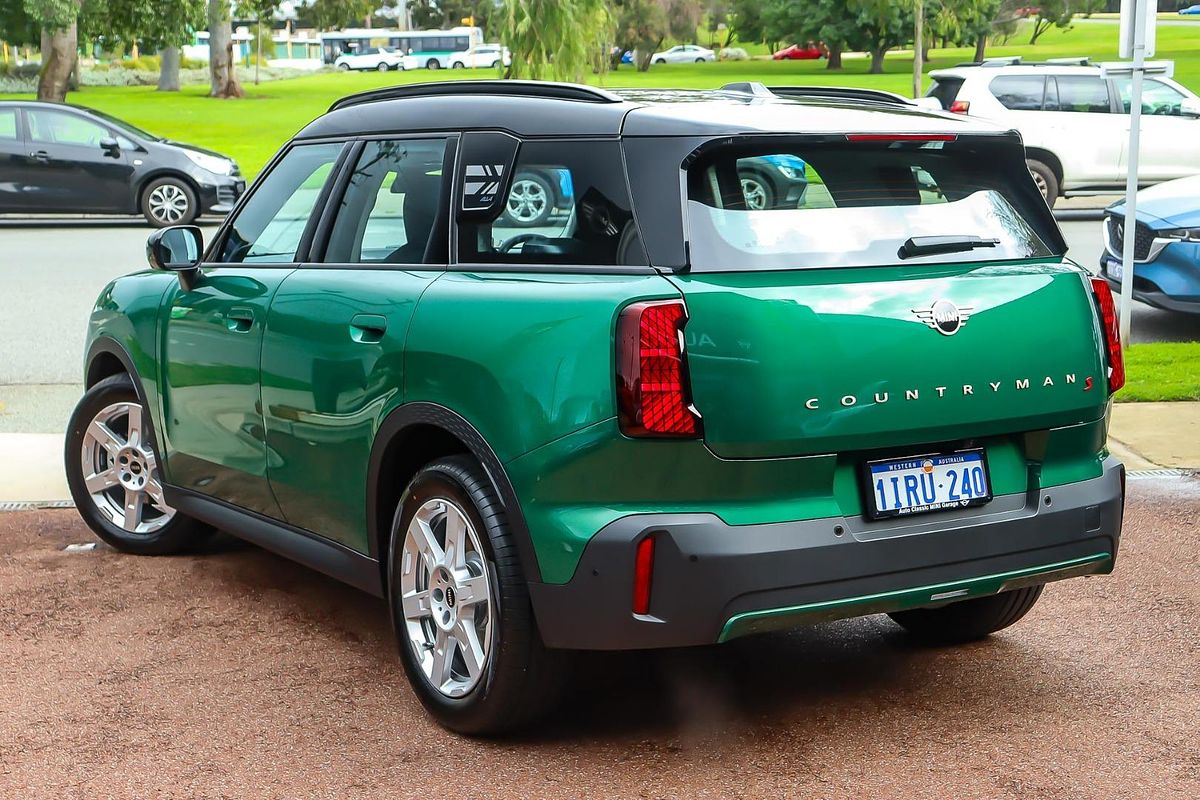 2025 MINI Countryman S Classic U25