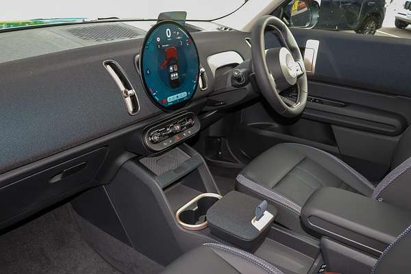 2025 MINI Countryman S Classic U25