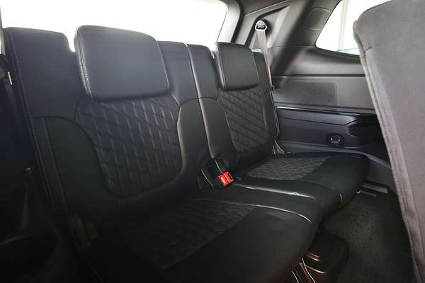 2025 Ford Everest Platinum 3.0L