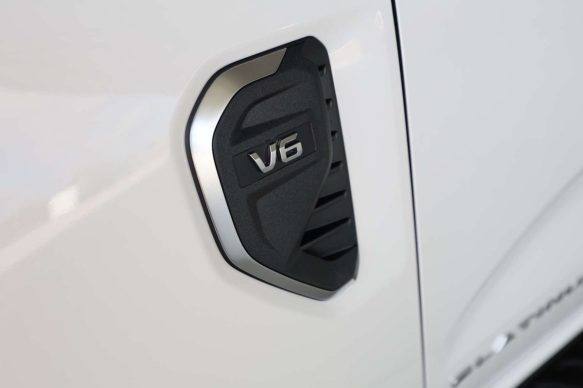 2025 Ford Everest Platinum 3.0L