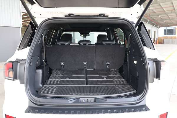 2025 Ford Everest Platinum 3.0L