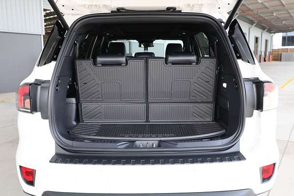 2025 Ford Everest Platinum 3.0L