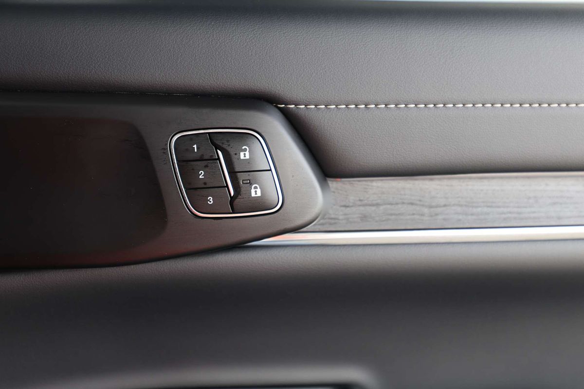 2025 Ford Everest Platinum 3.0L