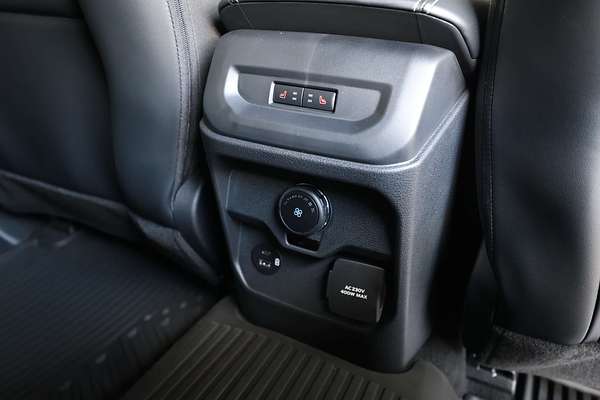 2025 Ford Everest Platinum 3.0L