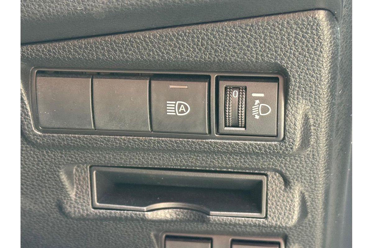 2024 Toyota Corolla Cross GXL MXGH15R