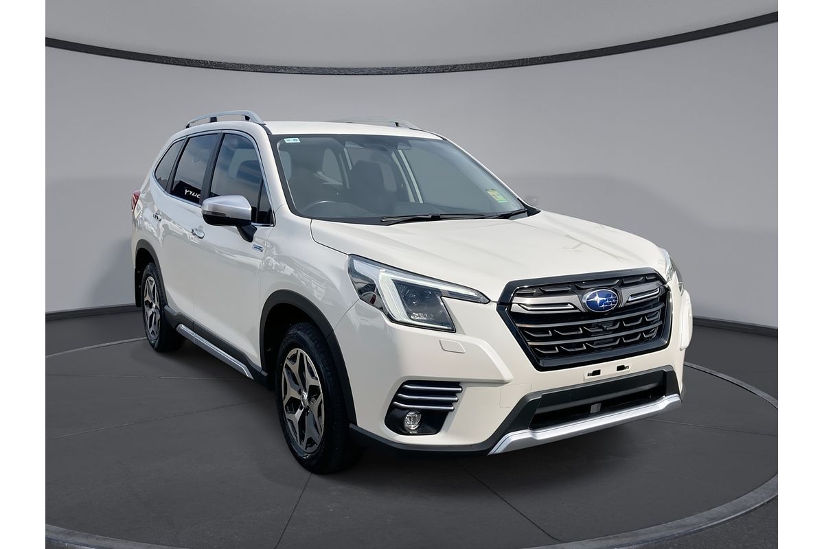 2022 Subaru Forester Hybrid L S5