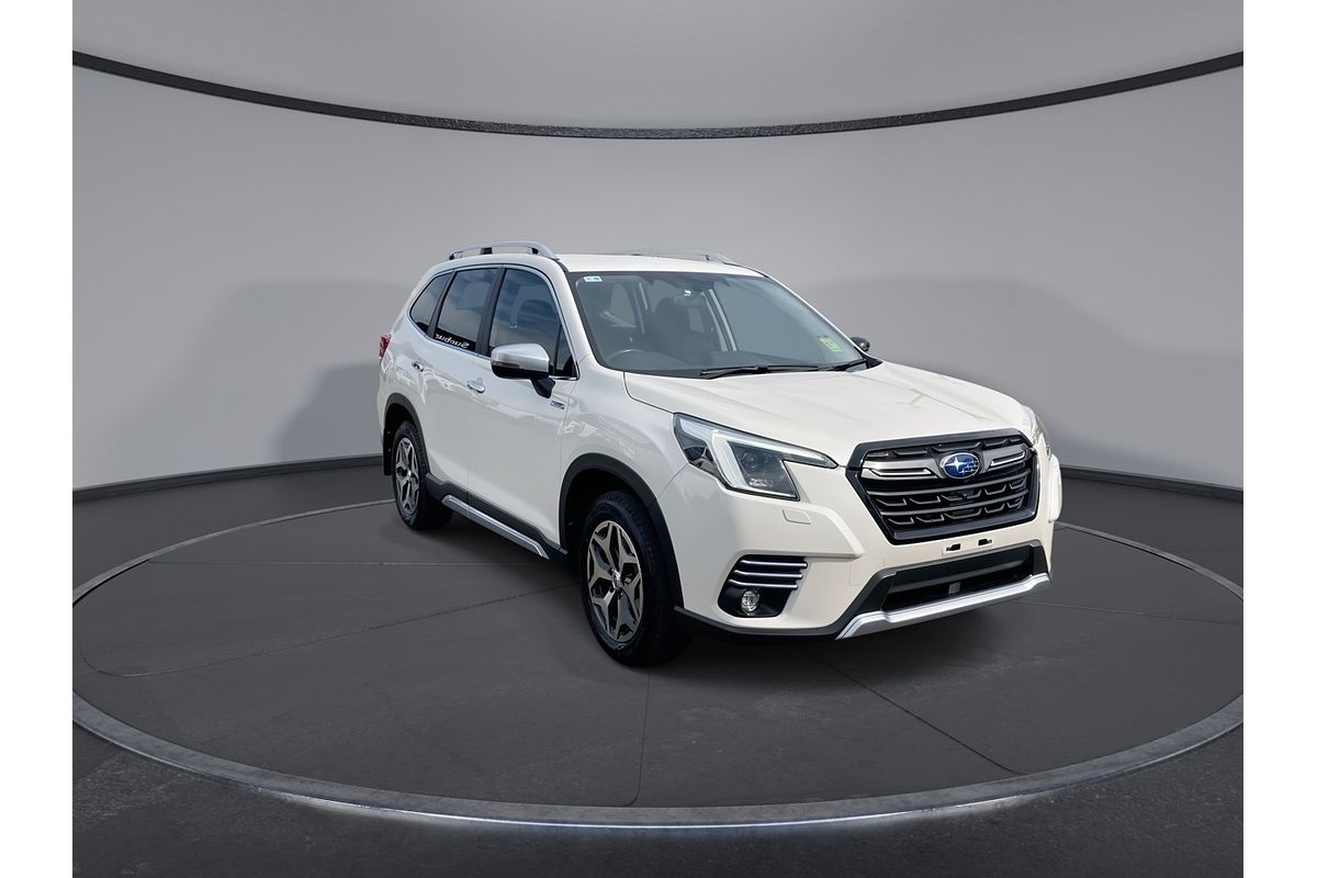 2022 Subaru Forester Hybrid L S5