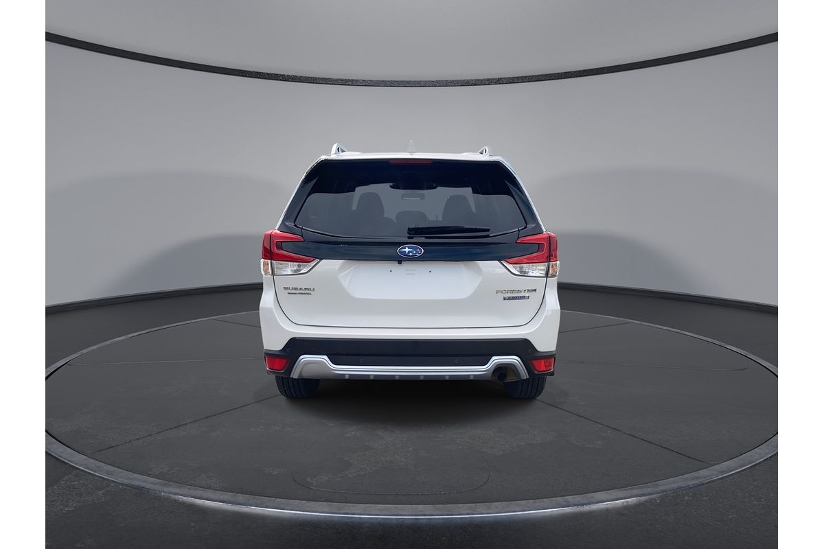 2022 Subaru Forester Hybrid L S5