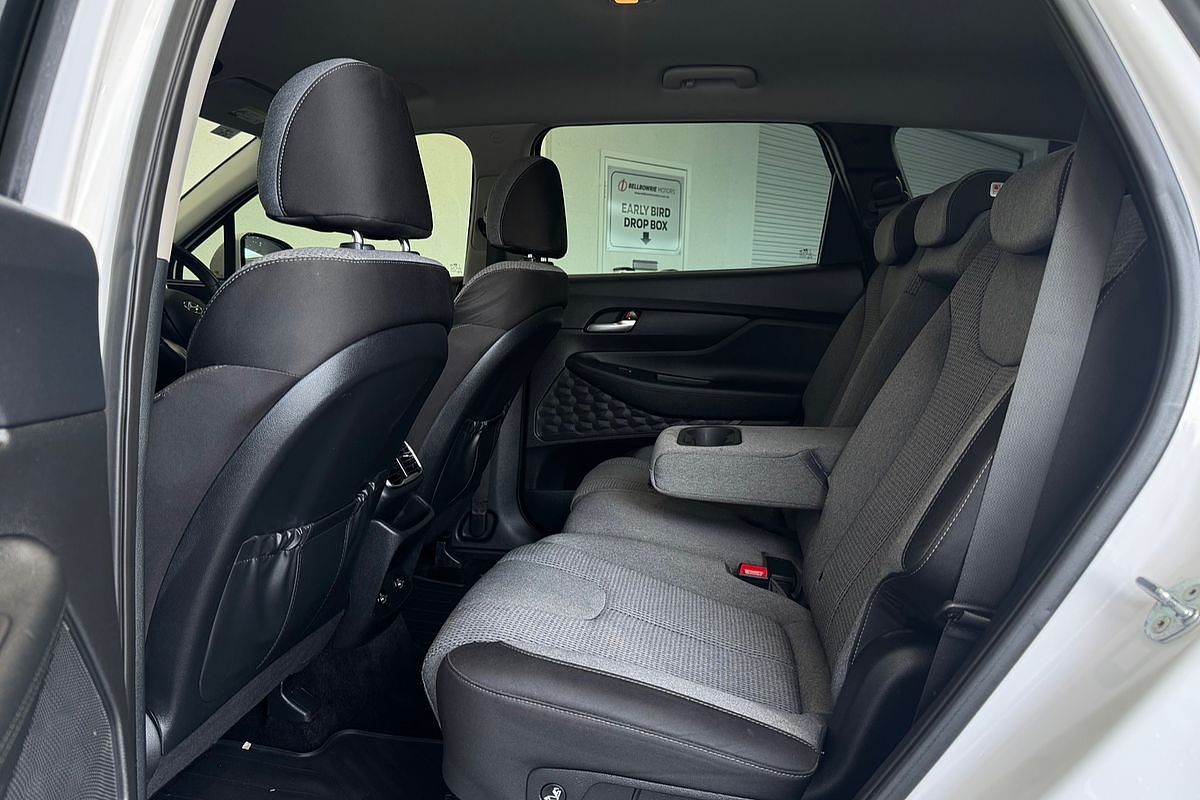 2022 Hyundai Santa Fe TM.V4