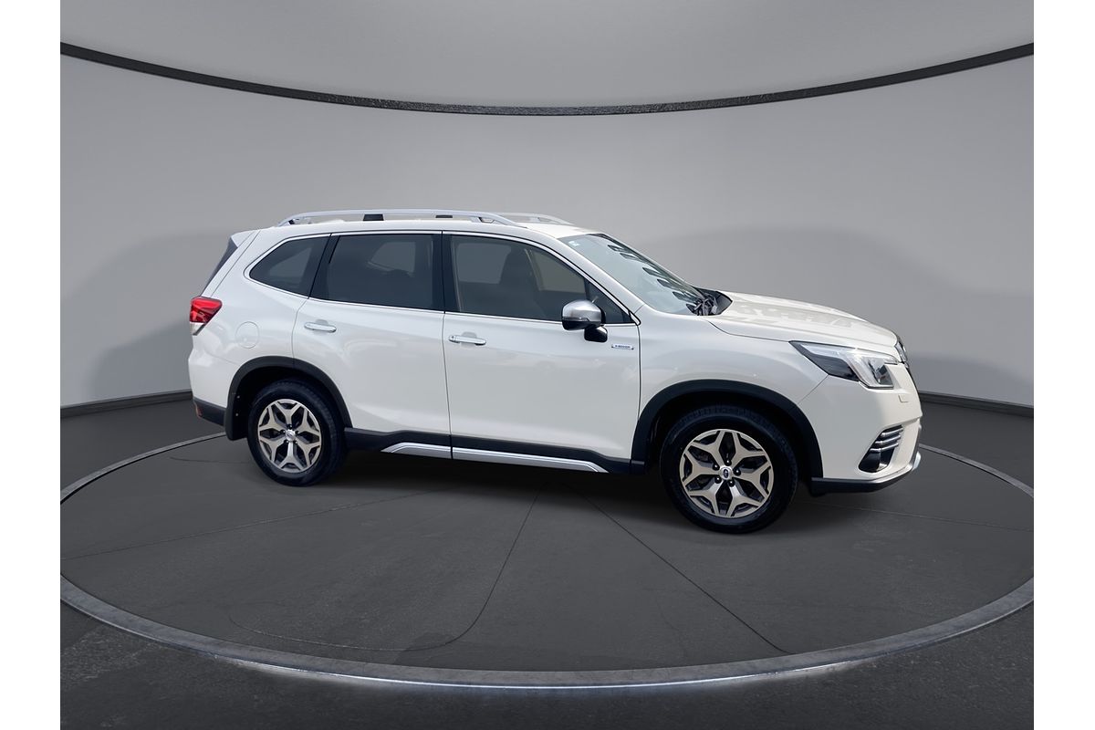2022 Subaru Forester Hybrid L S5