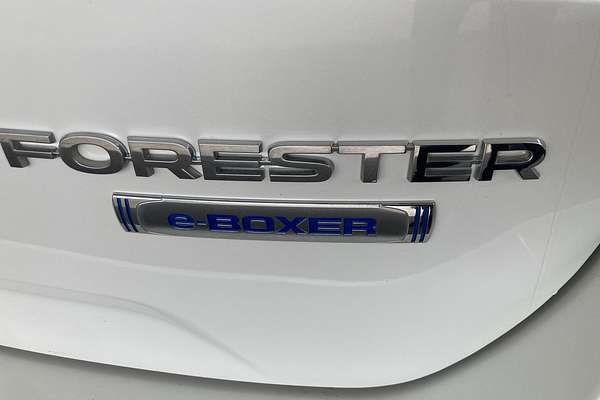 2022 Subaru Forester Hybrid L S5