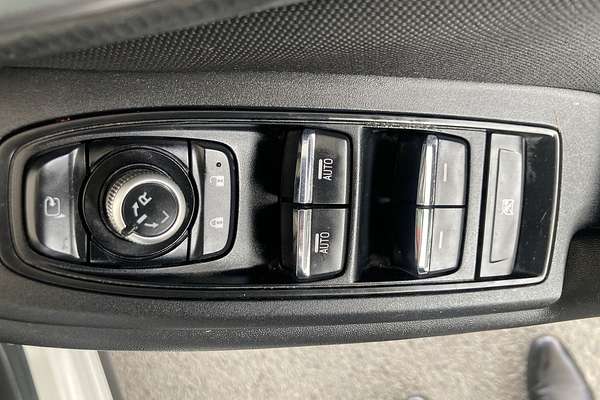 2022 Subaru Forester Hybrid L S5