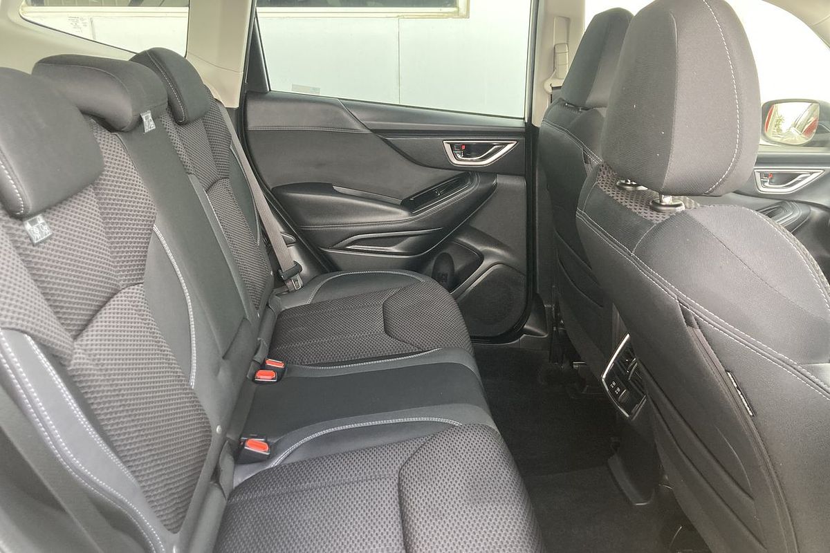 2022 Subaru Forester Hybrid L S5