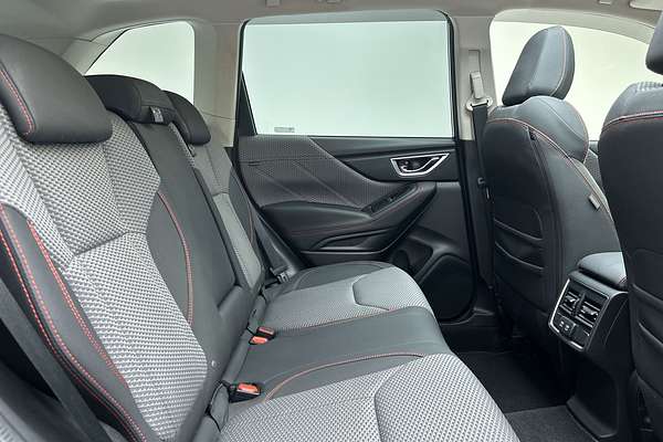 2021 Subaru Forester 2.5i Sport S5