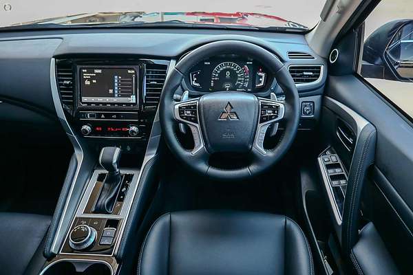 2023 Mitsubishi Pajero Sport GSR QF