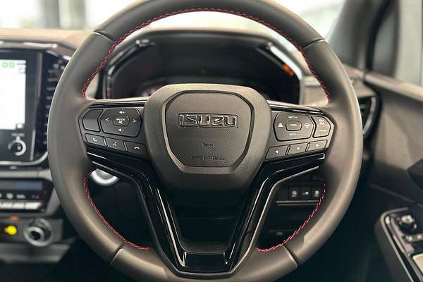 2025 Isuzu D-MAX X-TERRAIN 4X4