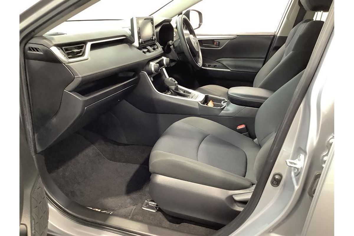 2019 Toyota RAV4 GX AXAH52R