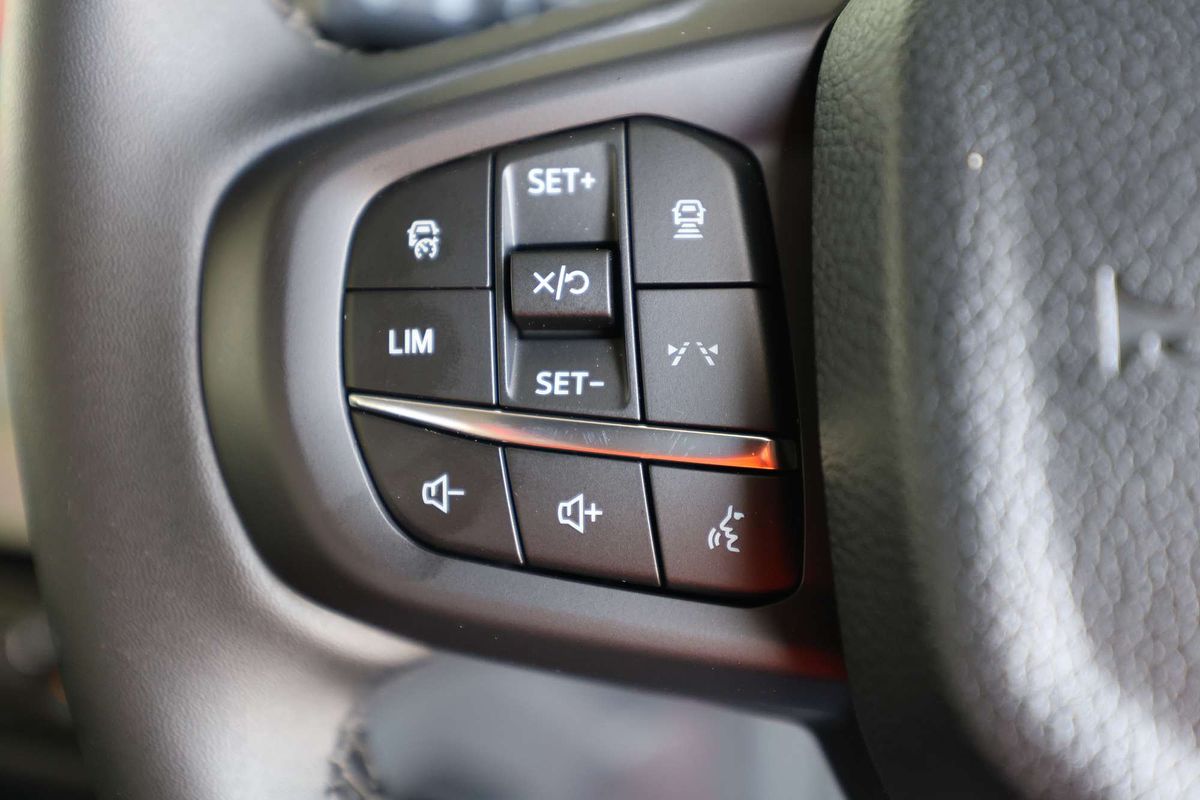 2025 Ford Everest Sport 2.0L