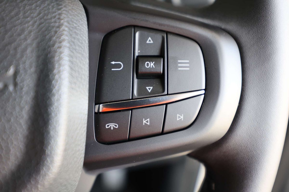 2025 Ford Everest Sport 2.0L