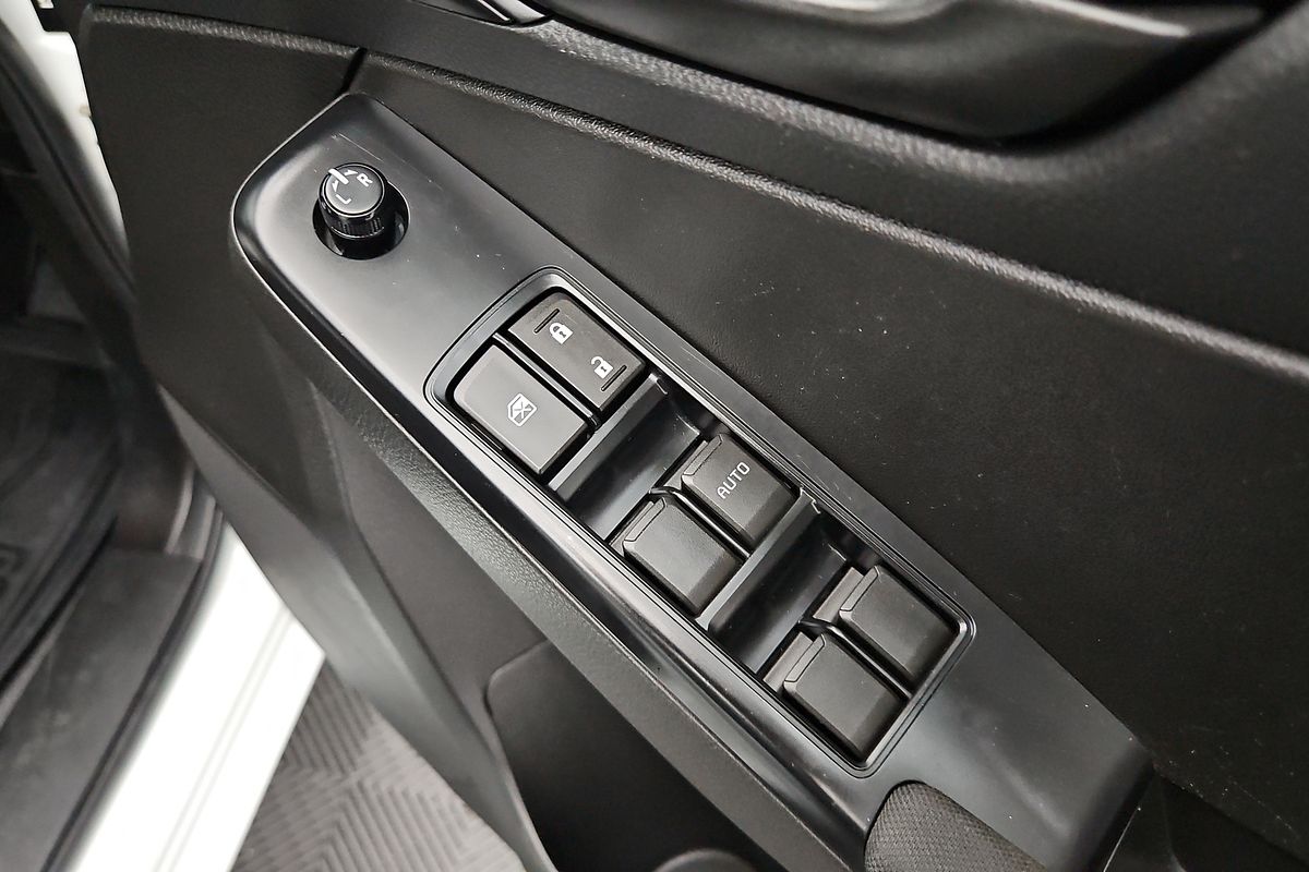 2022 Isuzu D-MAX SX High Ride Rear Wheel Drive