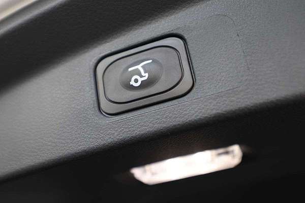 2025 Ford Everest Sport 2.0L