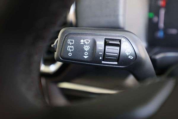 2025 Ford Everest Sport 2.0L