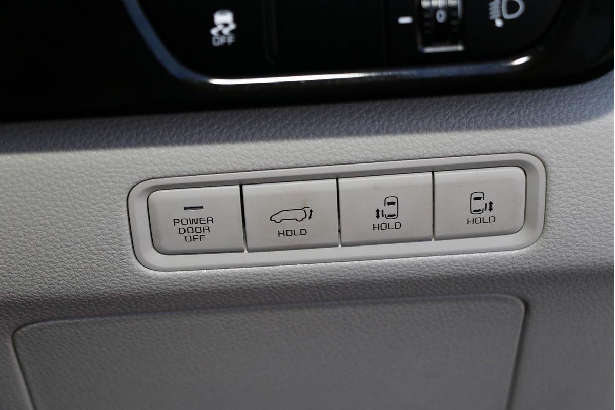 2023 Kia Carnival Special Edition KA4