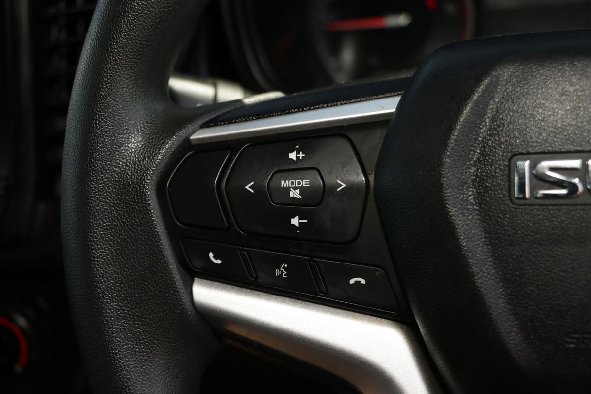 2021 Isuzu D-MAX SX 4X4