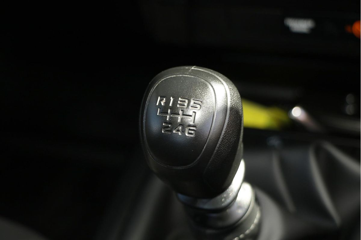 2024 Isuzu D-MAX SX High Ride Rear Wheel Drive