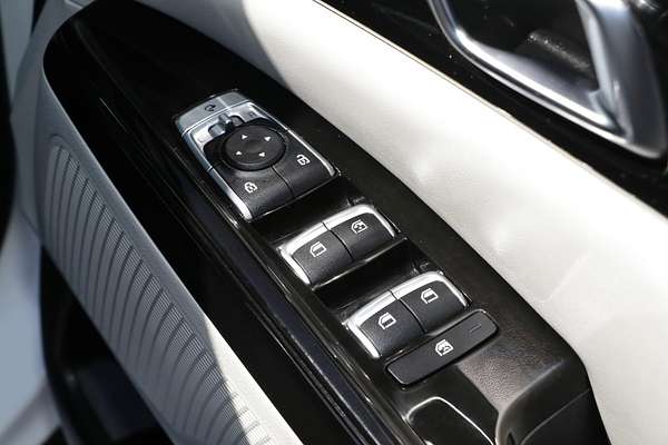 2023 Kia Carnival Special Edition KA4