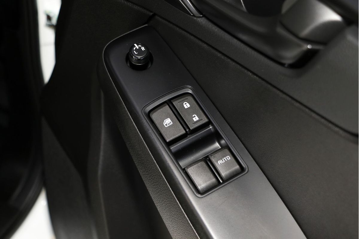 2024 Isuzu D-MAX SX High Ride Rear Wheel Drive