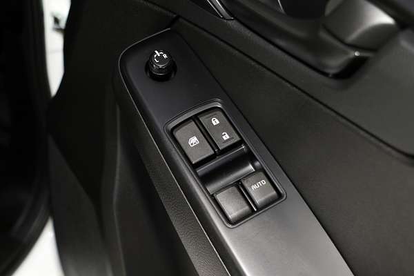 2024 Isuzu D-MAX SX High Ride Rear Wheel Drive