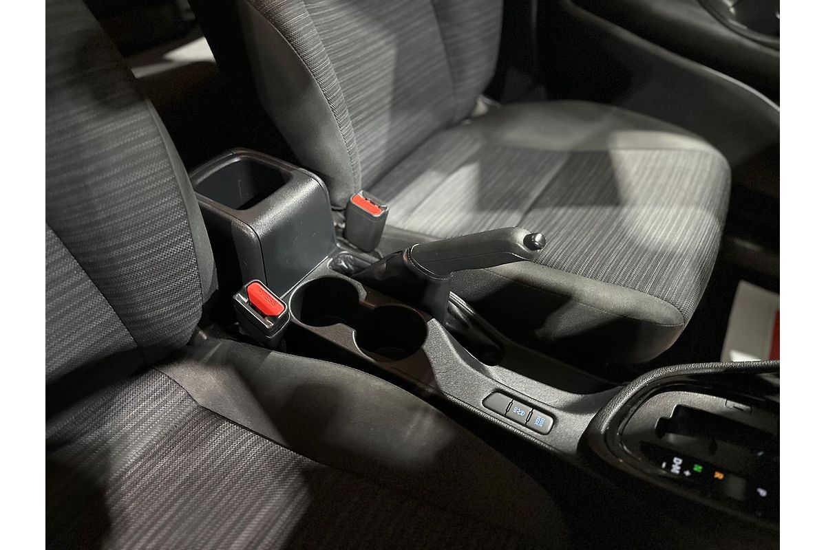 2022 Toyota Yaris Ascent Sport MXPA10R