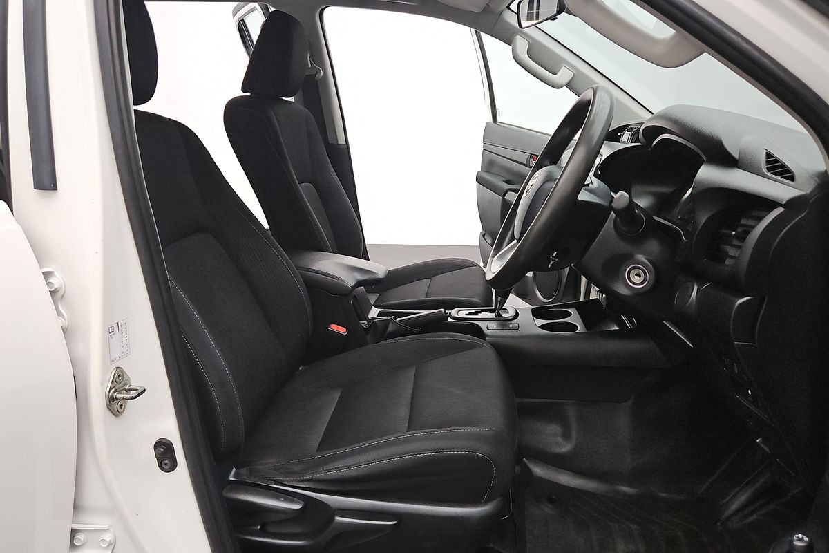 2021 Toyota Hilux SR GUN126R 4X4