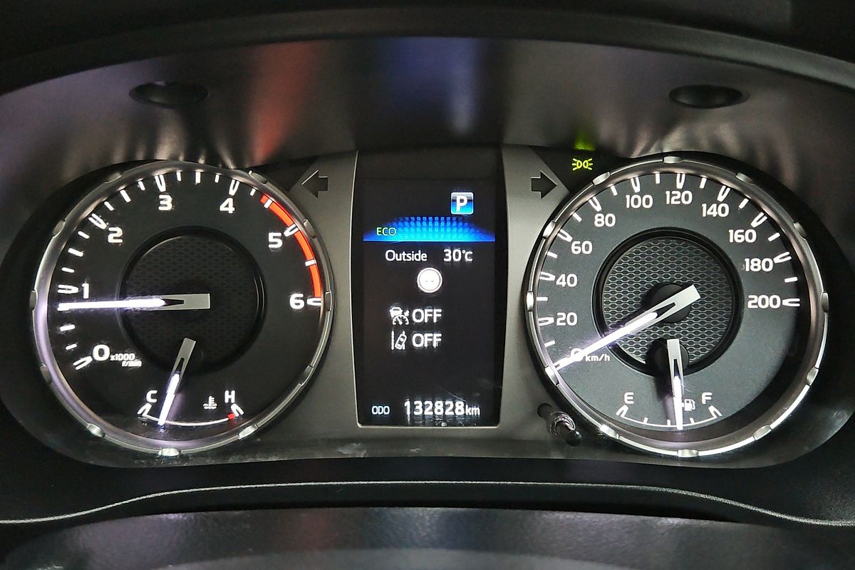 2021 Toyota Hilux SR GUN126R 4X4