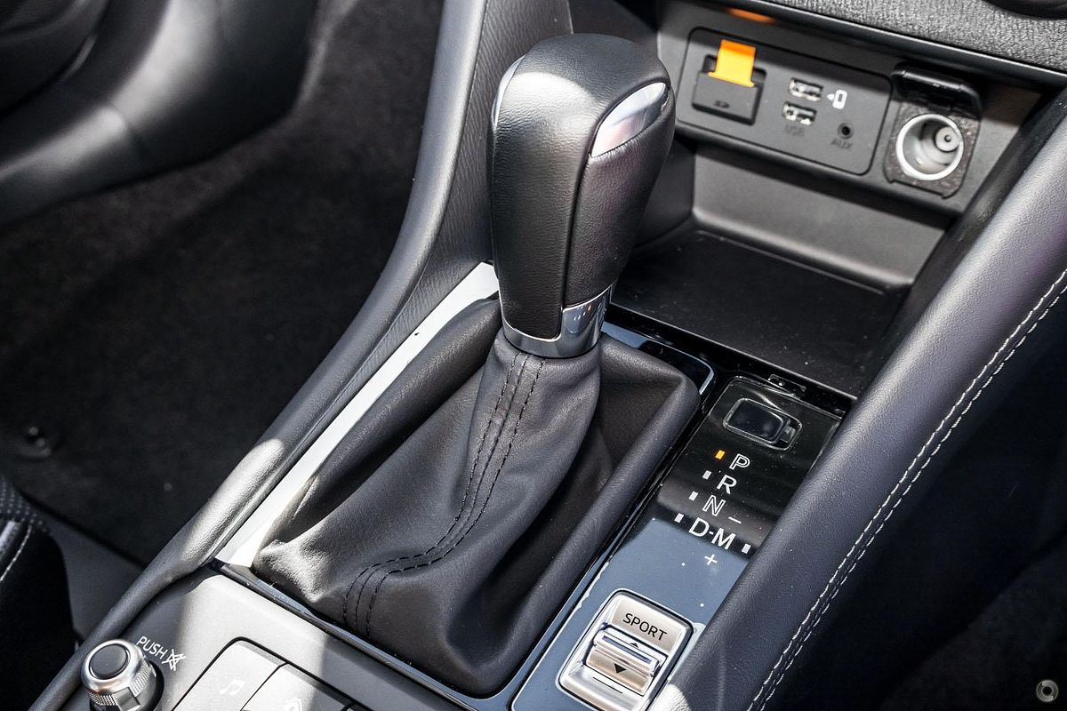 2025 Mazda CX-3 G20 Akari DK