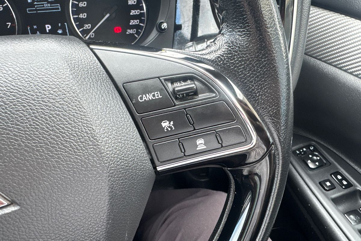 2018 Mitsubishi Outlander LS ZL