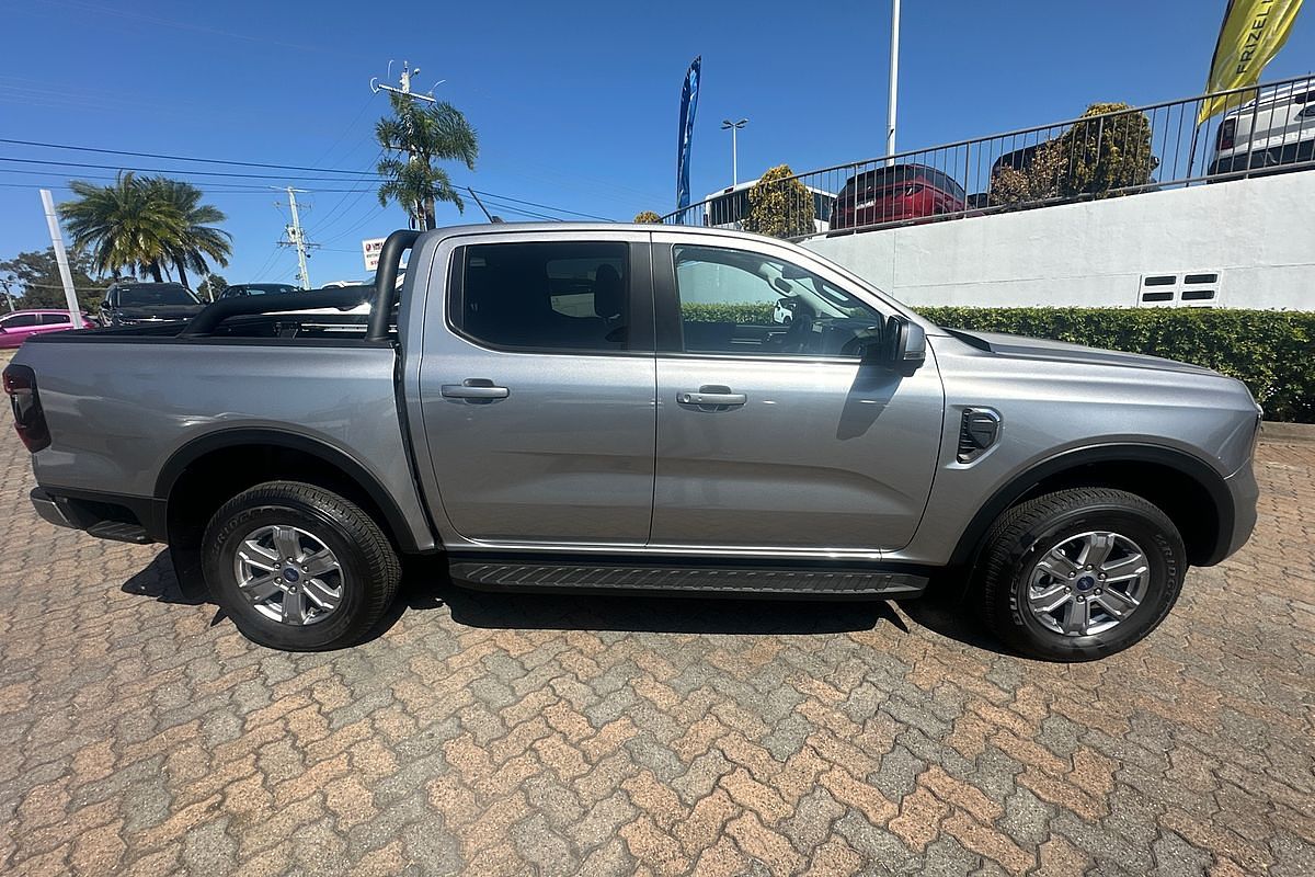 2024 Ford Ranger XLT 4X4 2.0L