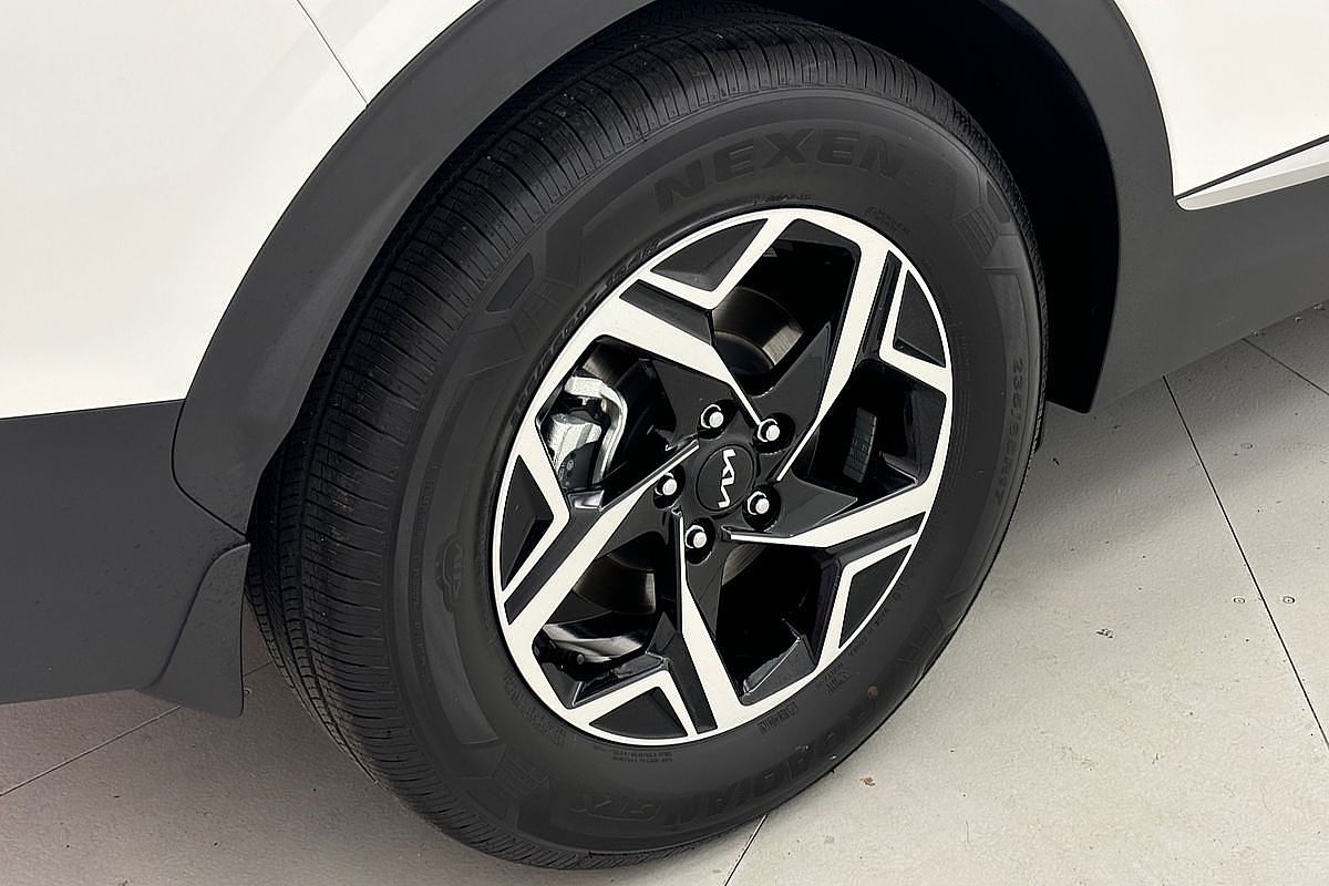 2024 Kia Sportage S NQ5