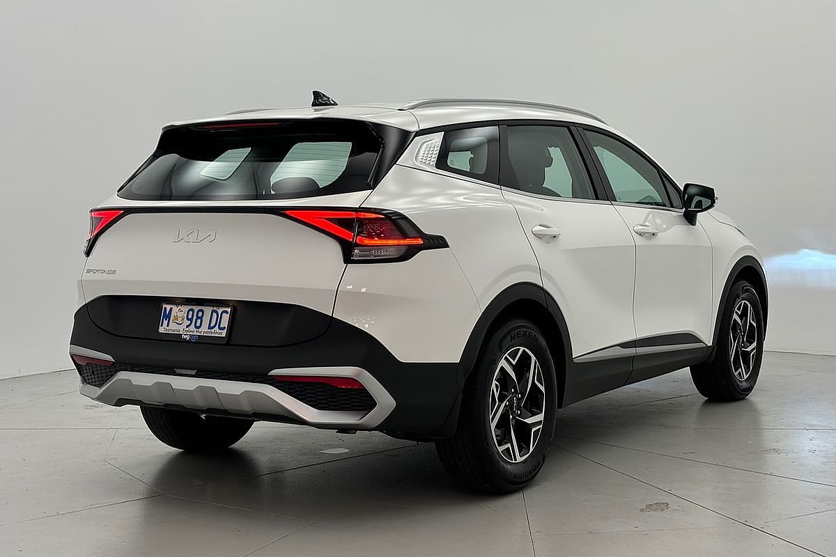 2024 Kia Sportage S NQ5