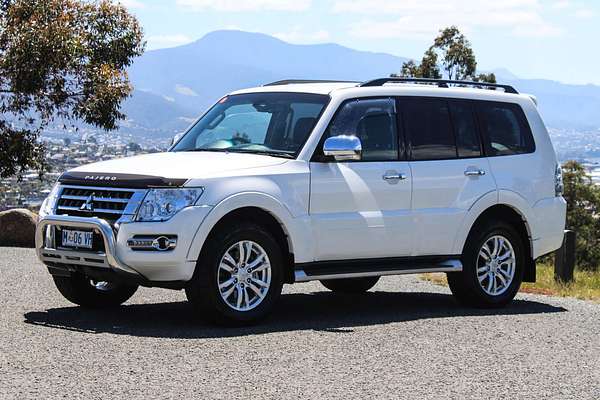 2019 Mitsubishi Pajero GLS NX