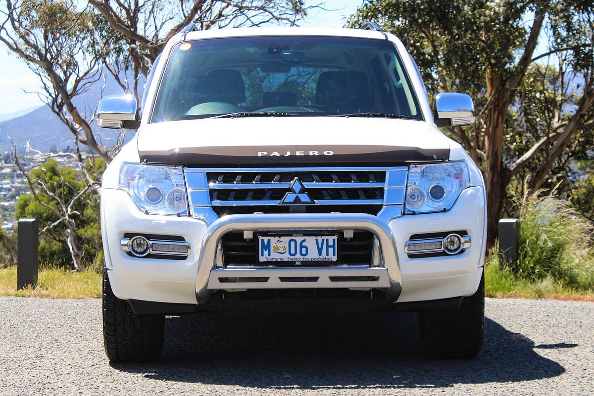 2019 Mitsubishi Pajero GLS NX